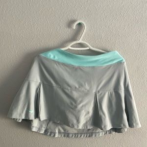 Nike Woman’s Active Skort